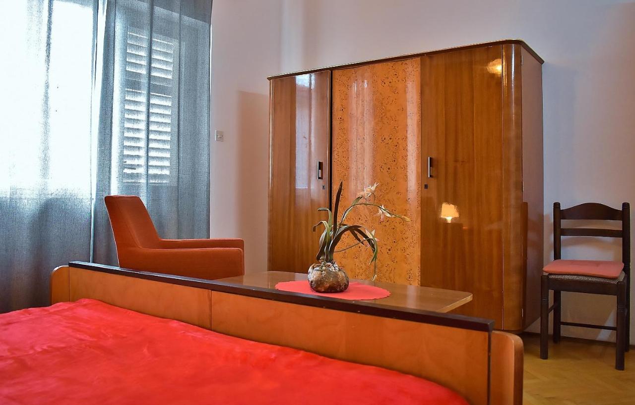 Apartman Balen J. Banjol ภายนอก รูปภาพ